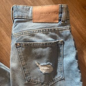 H&M Boyfriend Jeans